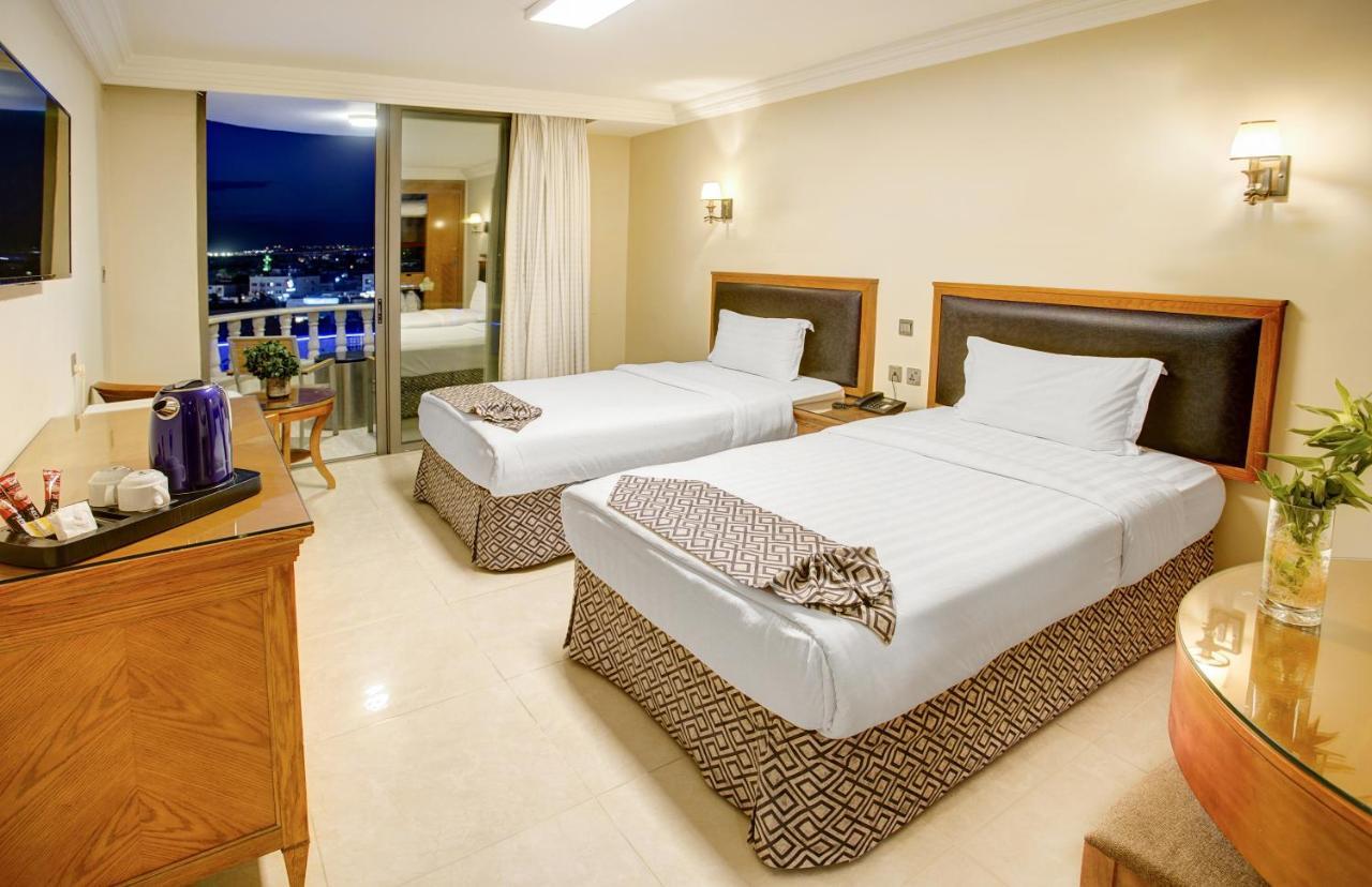 Dweik Hotel Luxury 3 Aqaba Exterior foto